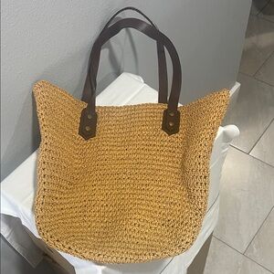 J.Crew Woven straw Market Tote Bag teacher handles and gold accents